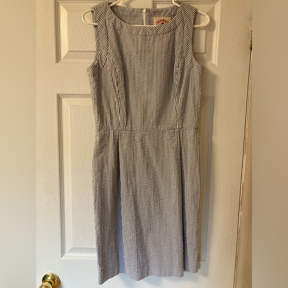 Brooks Brothers Seersucker Shift Dress, Size 4